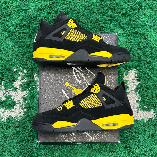 Jordan 4 Thunder Size 11 (Tried On)