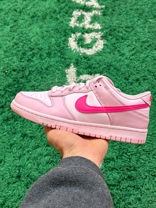 Nike Dunk Low Triple Pink Size 7y (New)