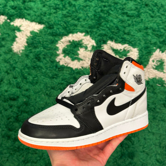 Jordan 1 Electro Orange Size 4.5Y (New)