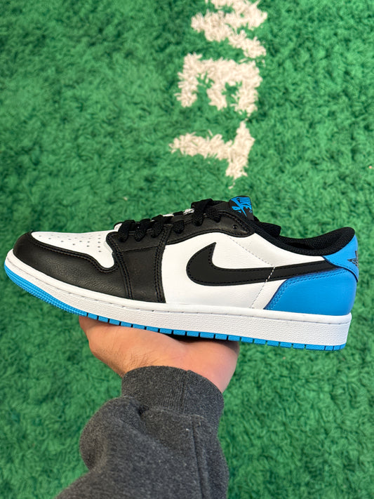 Jordan 1 Low Powder Blue Size 8 (New)