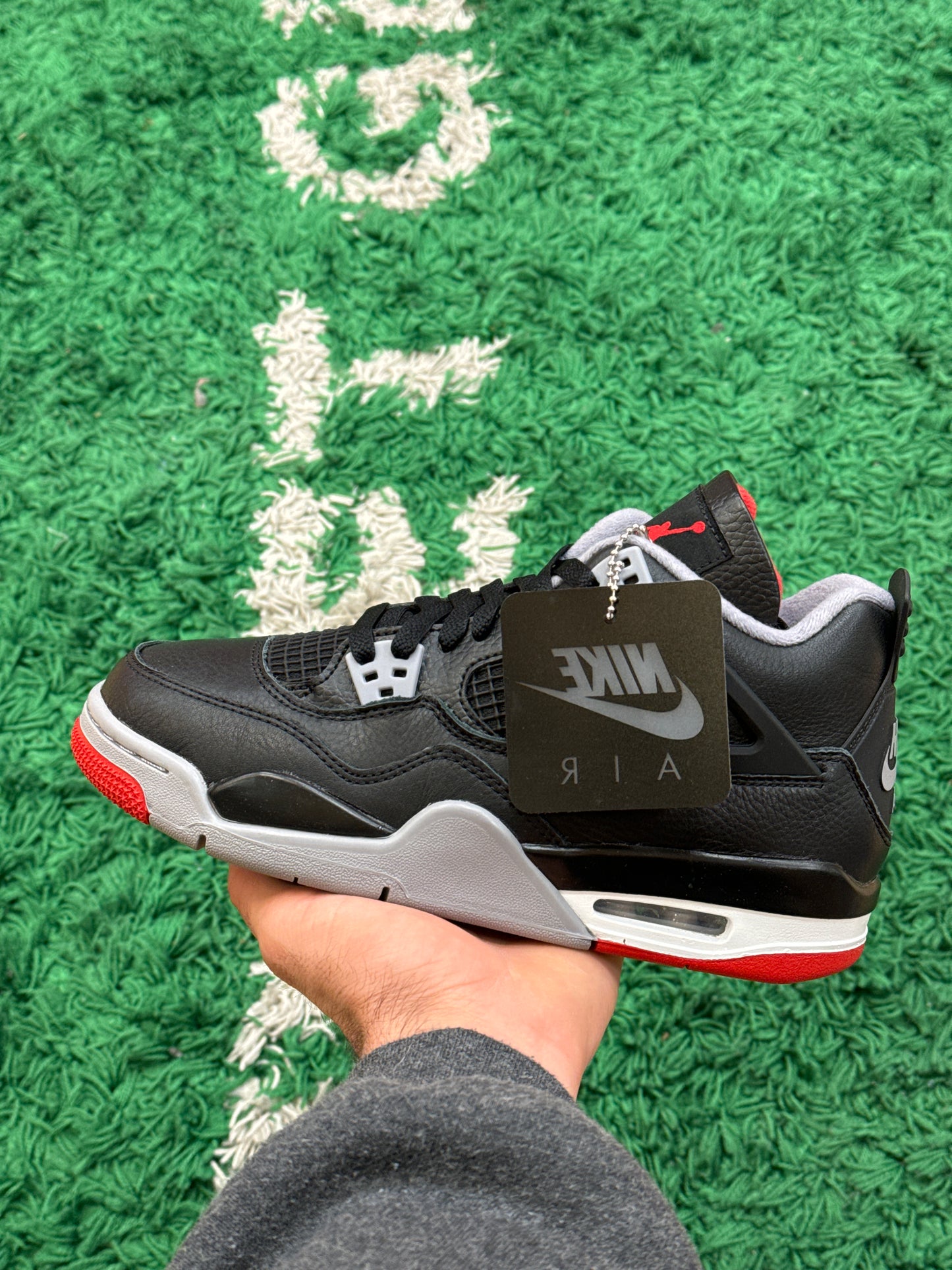 Jordan 4 Bred Reimagined Size 6.5y (New)