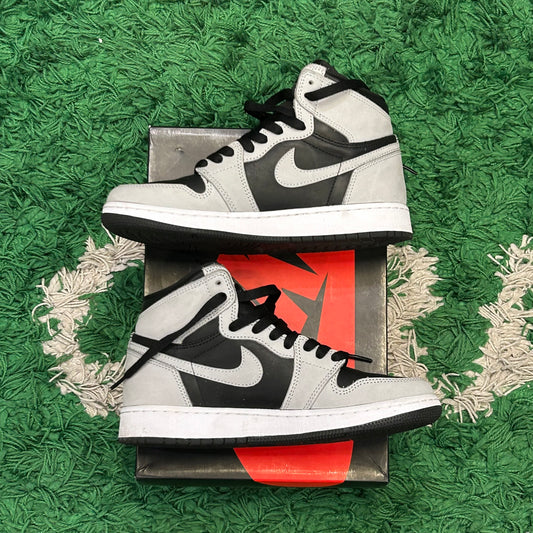 Jordan 1 Shadow 2.0 Size 5.5Y (Worn)