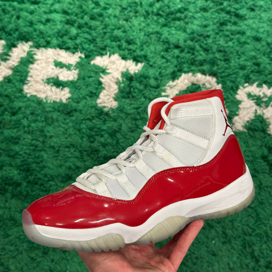 Jordan 11 Cherry Size 8 (Used, No Box)