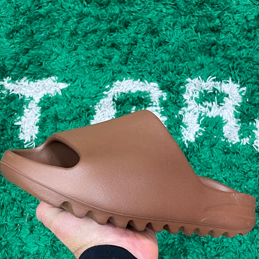 Yeezy Slide Flax Size 12 (New)