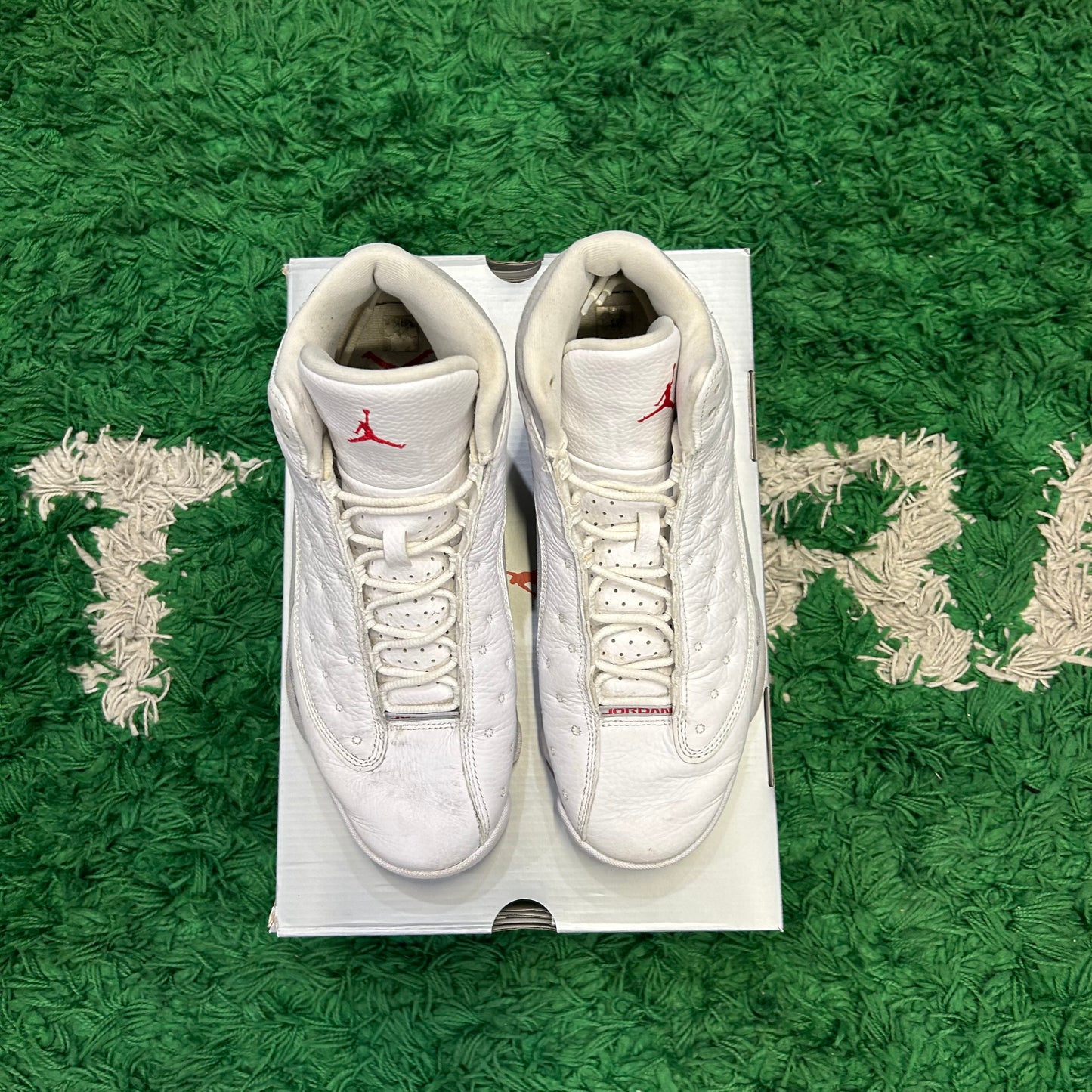 Jordan 13 Wolf Grey Size 10 (Worn)