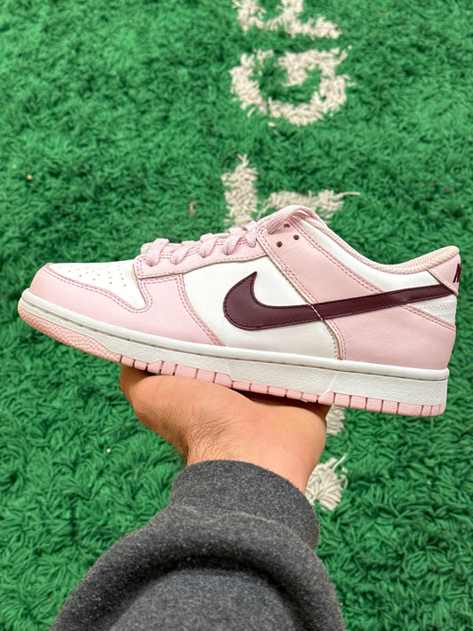 Nike Dunk Low Pink Foam Size 6.5y (New)