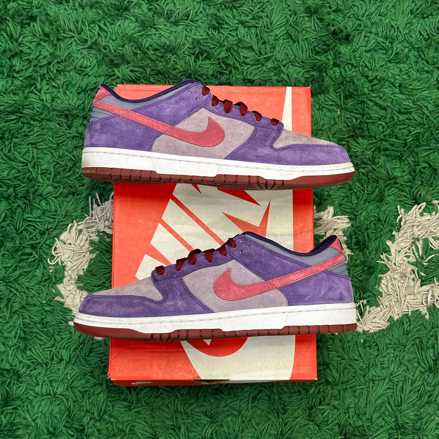 Nike Dunk Low Plum Size 10.5 (Worn)
