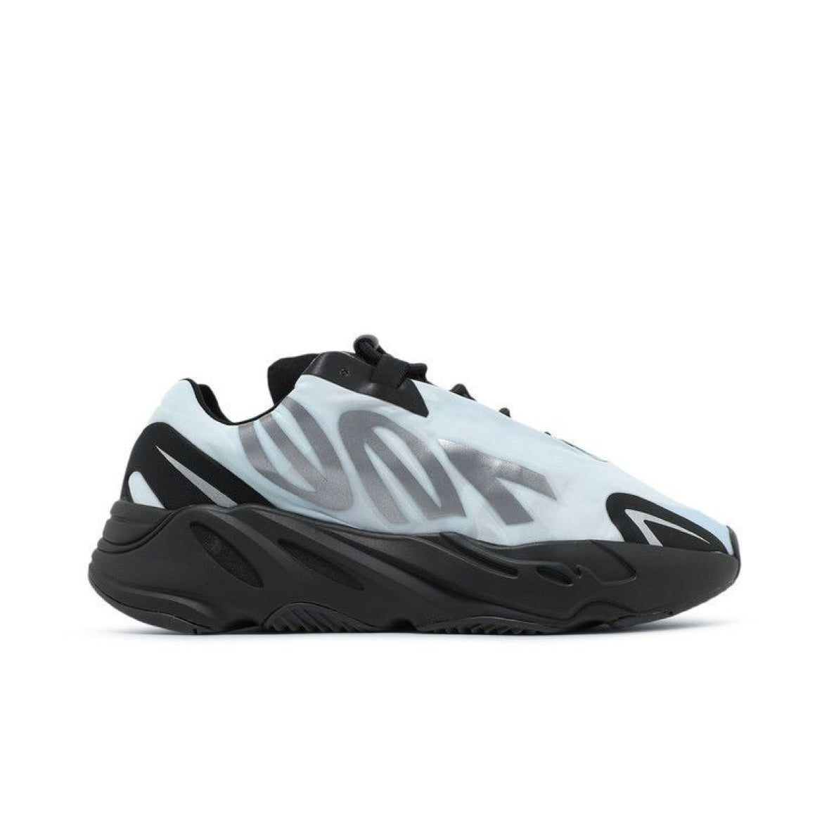 Yeezy 700 MNVN Blue Tint Size 7.5 (New No Box)