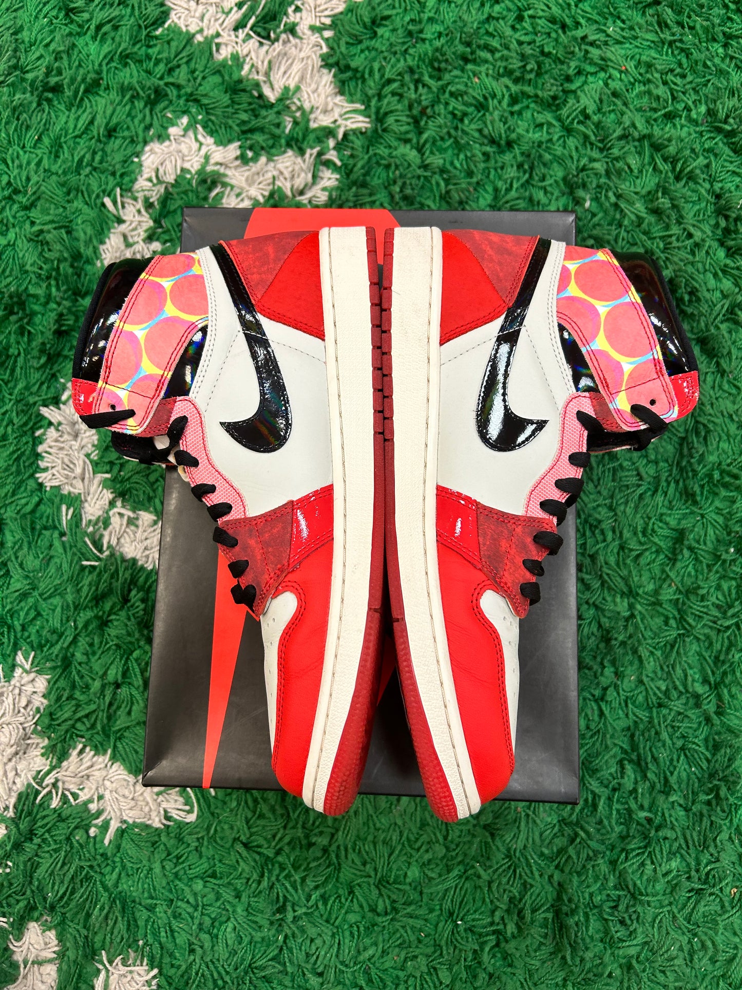 Jordan 1 Into The SpiderVerse Size 12 (Worn Lightly)