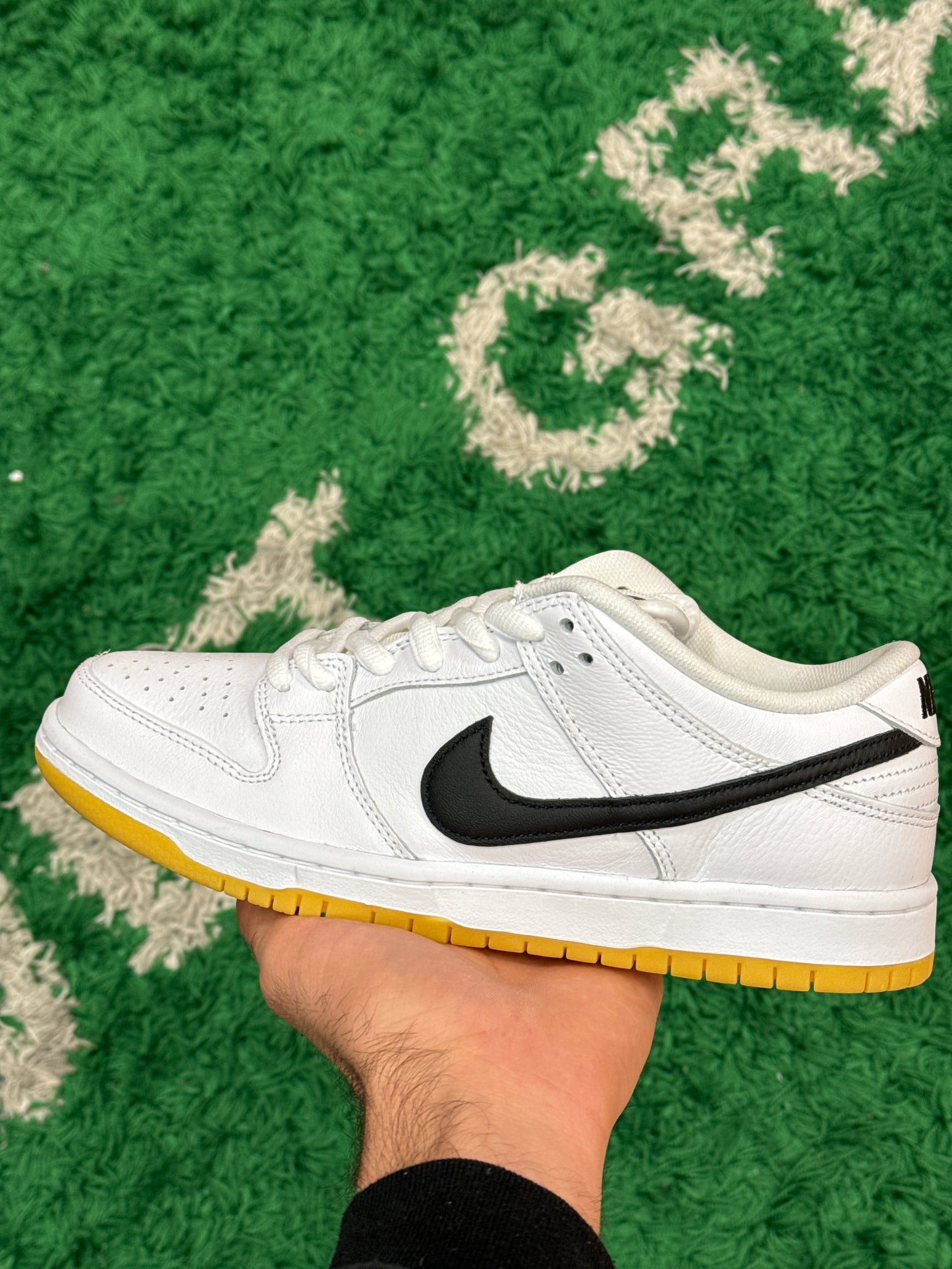 Nike SB Dunk Low White Gum Size 7.5 (New)