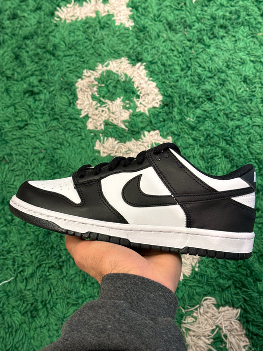 Nike Dunk Low Panda Size 6.5y (New)