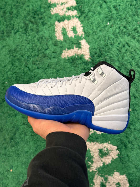 Jordan 12 Blueberry Size 6y (New)