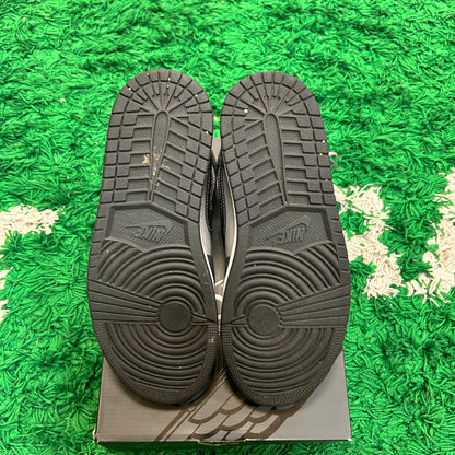 Jordan 1 Mid SE Night Stadium Size 8 (Worn Lightly)