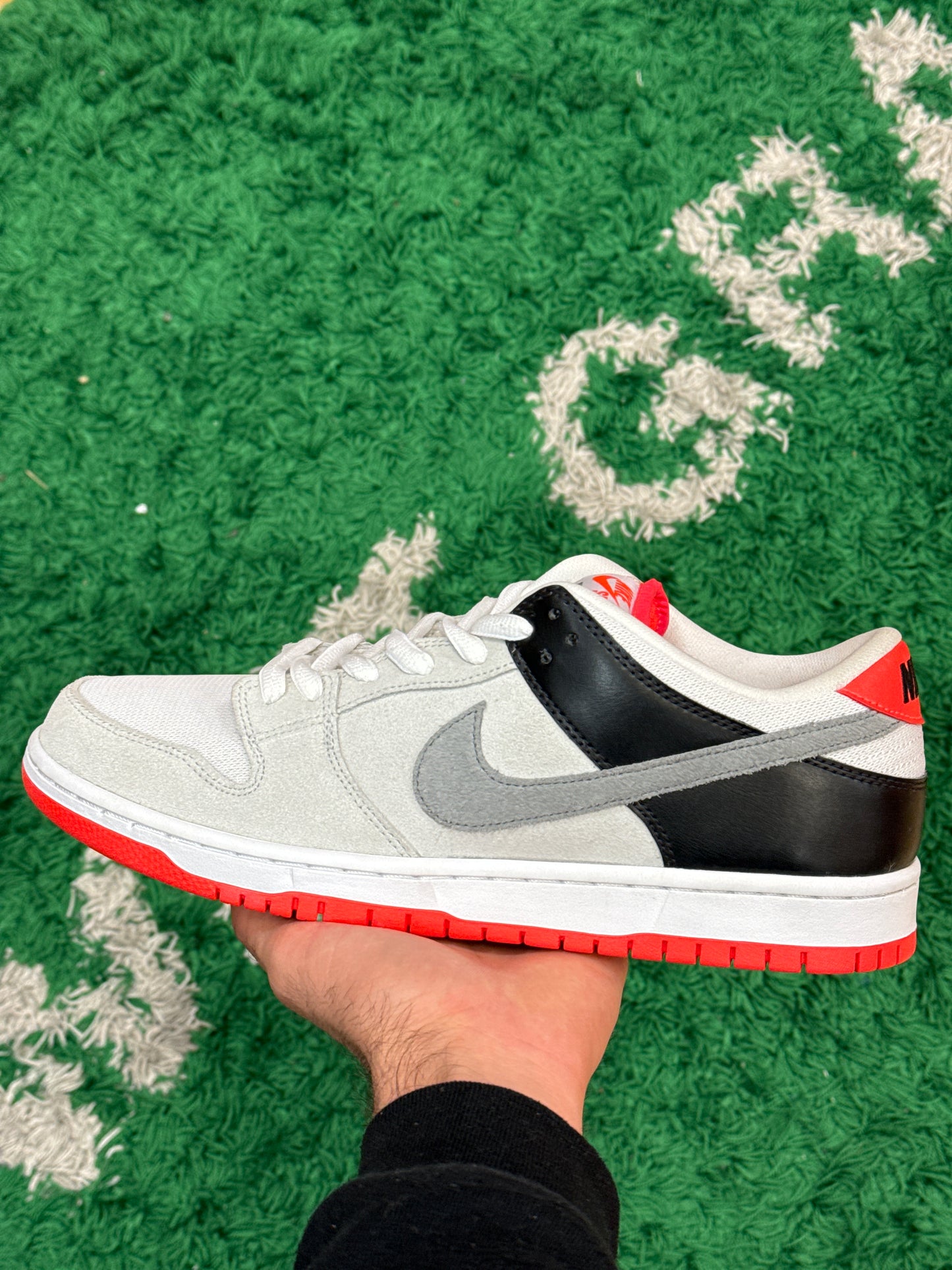 Nike SB Dunk Low Infrared Orange Label Size 11.5 (New)