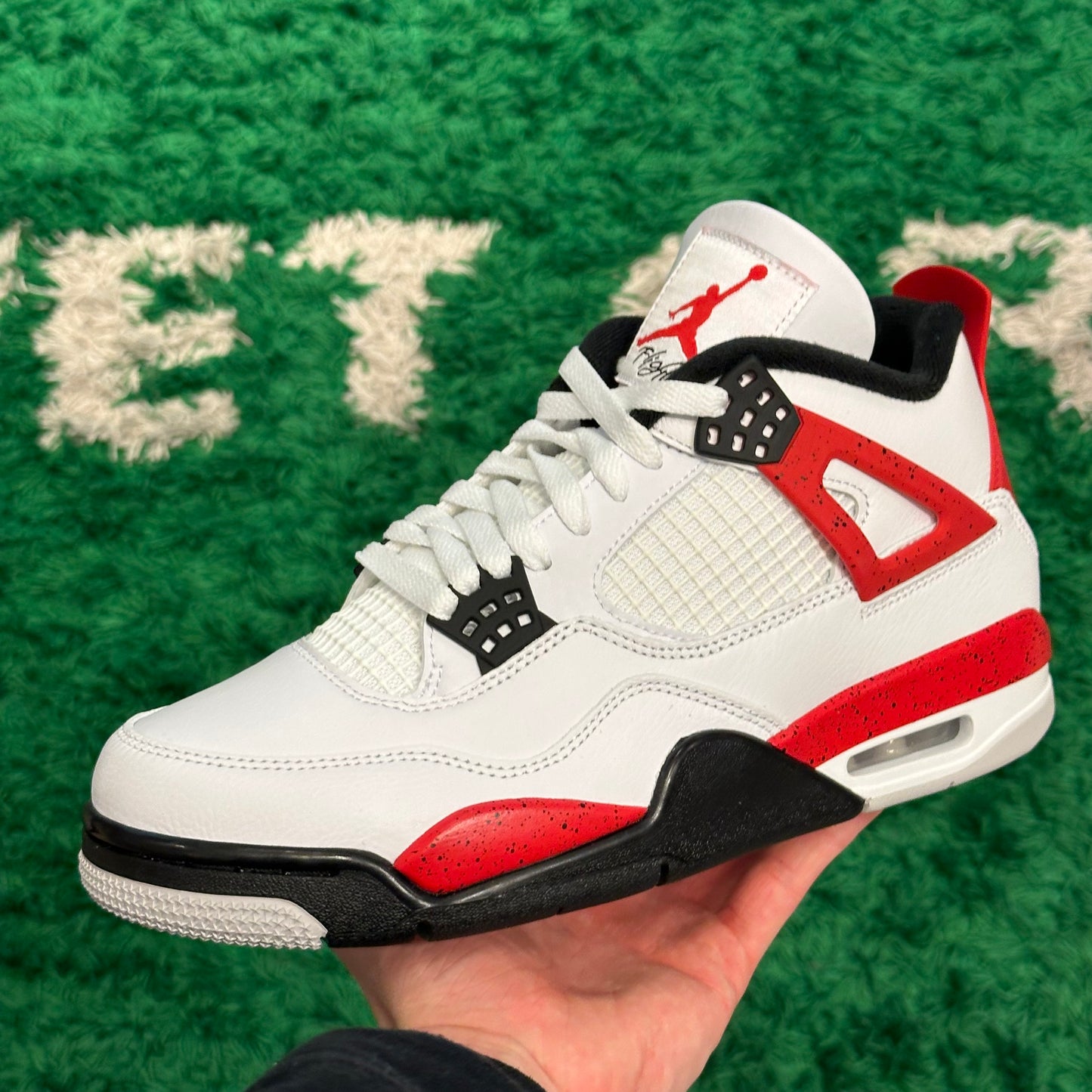 Jordan 4 Red Cement Size 9 (New)