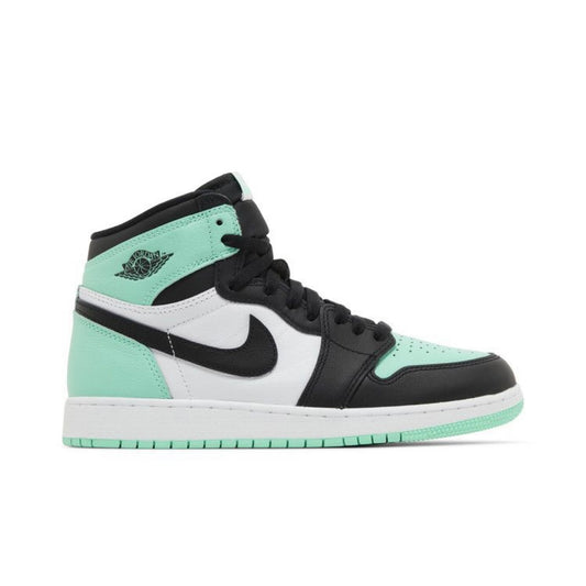 Jordan 1 High Green Glow Size 6.5Y (New)
