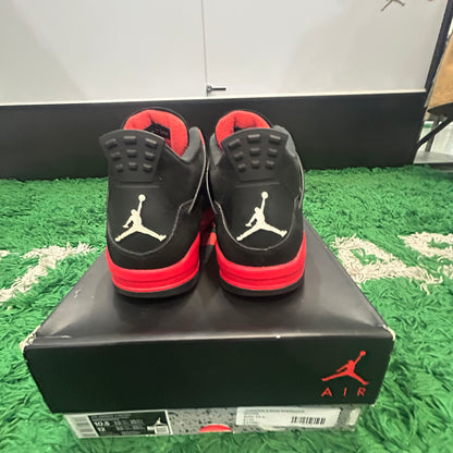 Jordan 4 Red Thunder Size 10.5 (Worn)