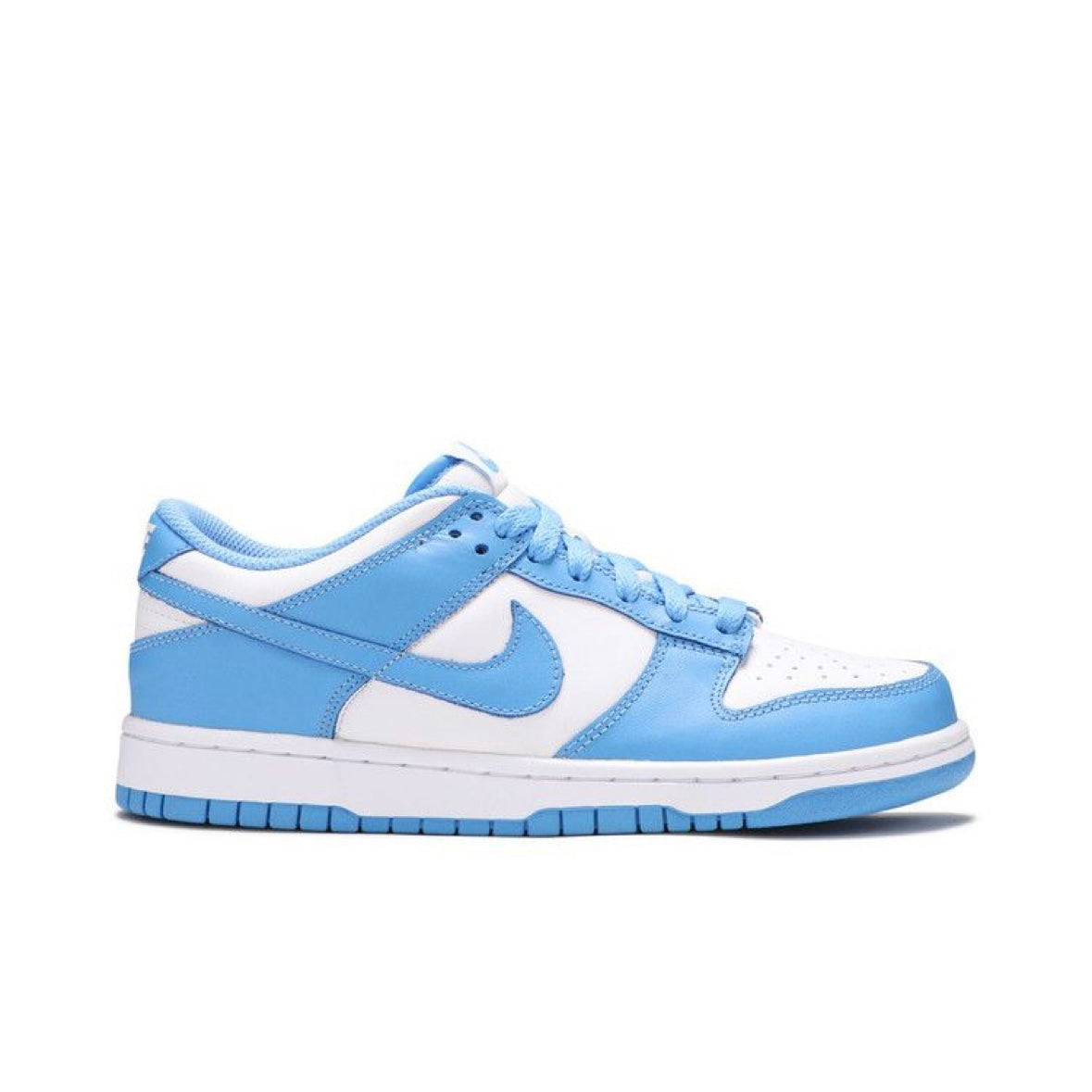Nike Dunk Low UNC Size 6Y (New)