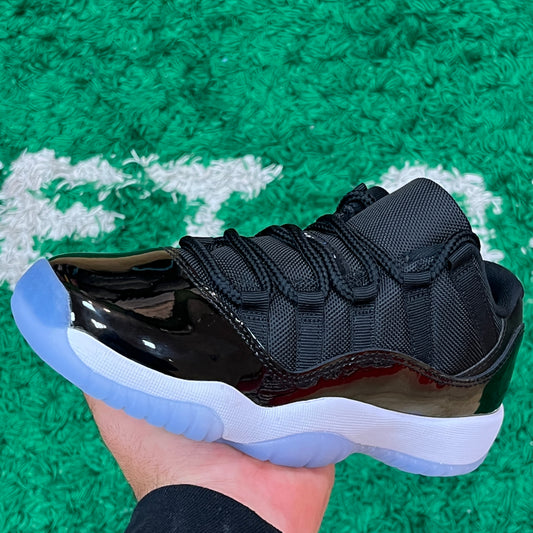 Jordan 11 Low Space Jam Size 5 (New)