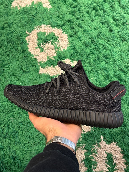 Yeezy 350 v1 Pirate Black Size 10.5 (New)