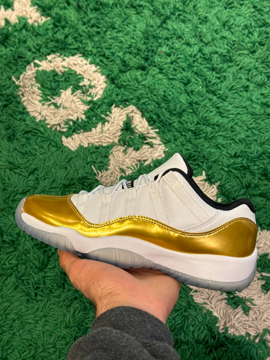 Jordan 11 Low Closing Ceremony Size 6.5Y (New)