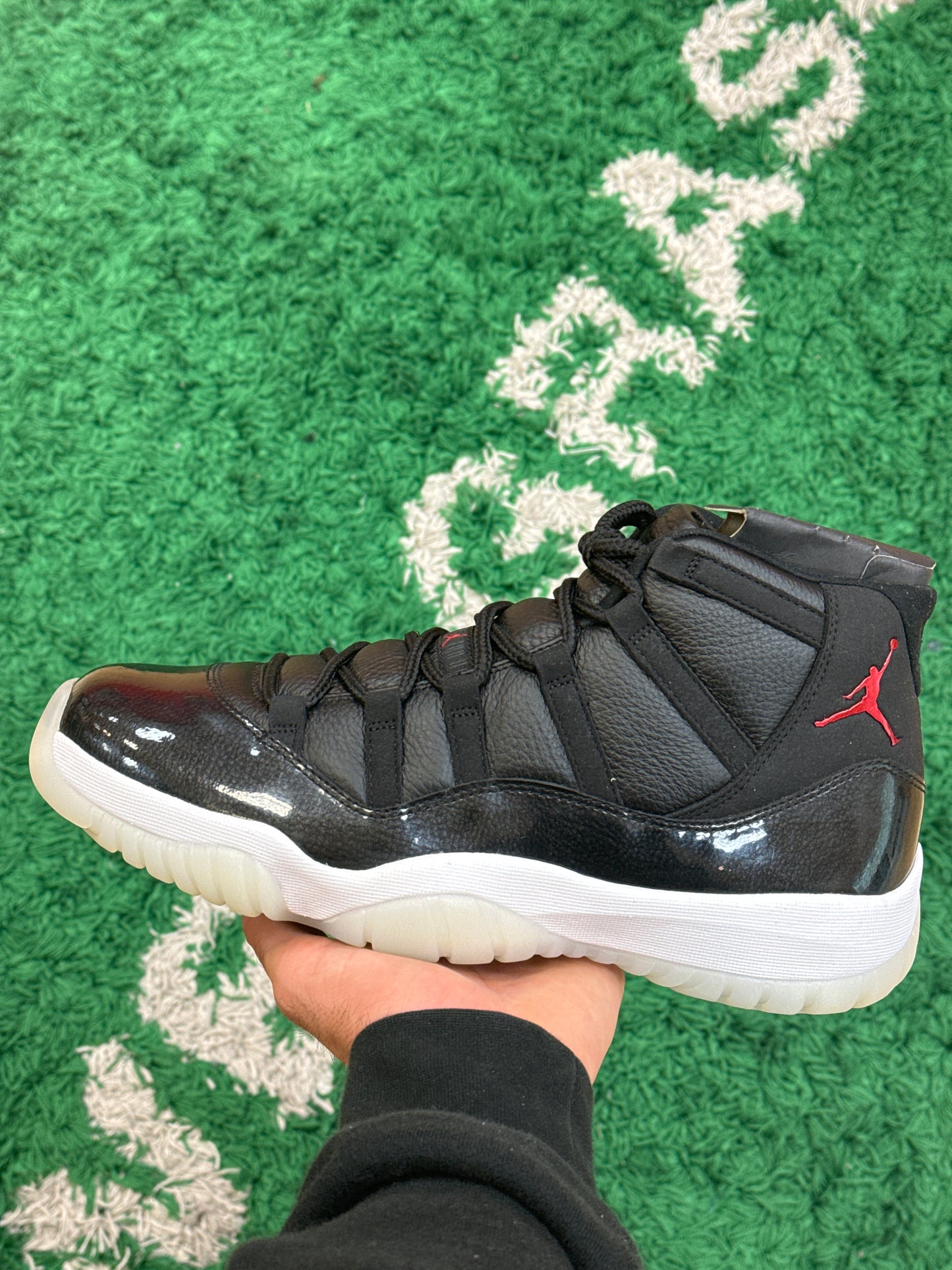 Jordan 11 High 72-10 Size 11.5 (New)