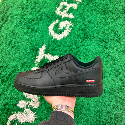 Nike AF1 Supreme Black Size 9 (New)