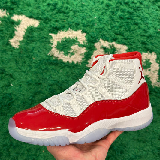 Jordan 11 Cherry Size 8.5 (New)