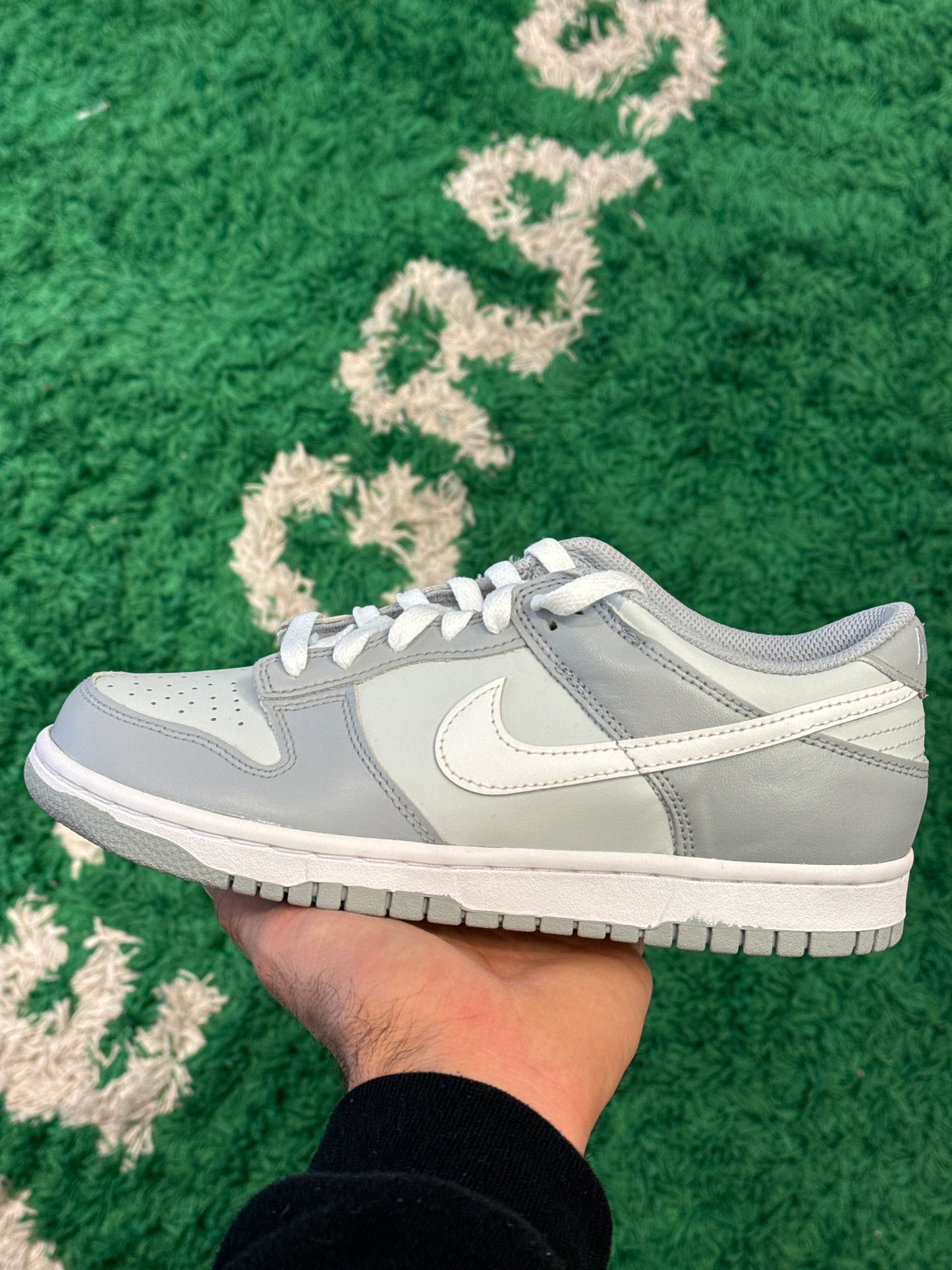 Nike Dunk Low Two Tone Grey Size 7y (New)