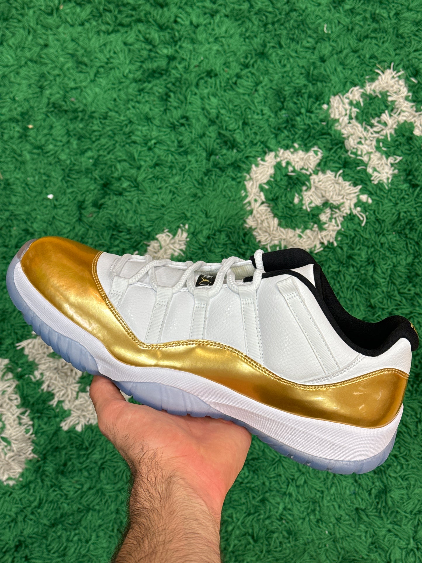 Jordan 11 Low Closing Ceremony Size 11 (New)