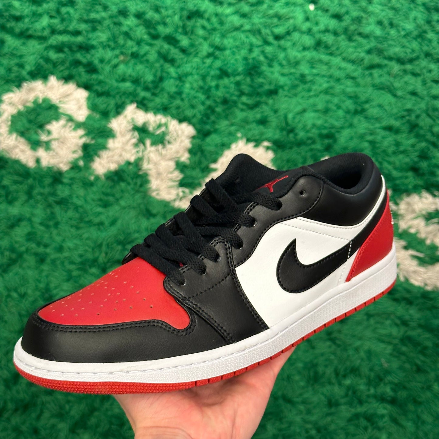 Jordan 1 Low Bred Toe 2.0 Size 10.5 (Used)