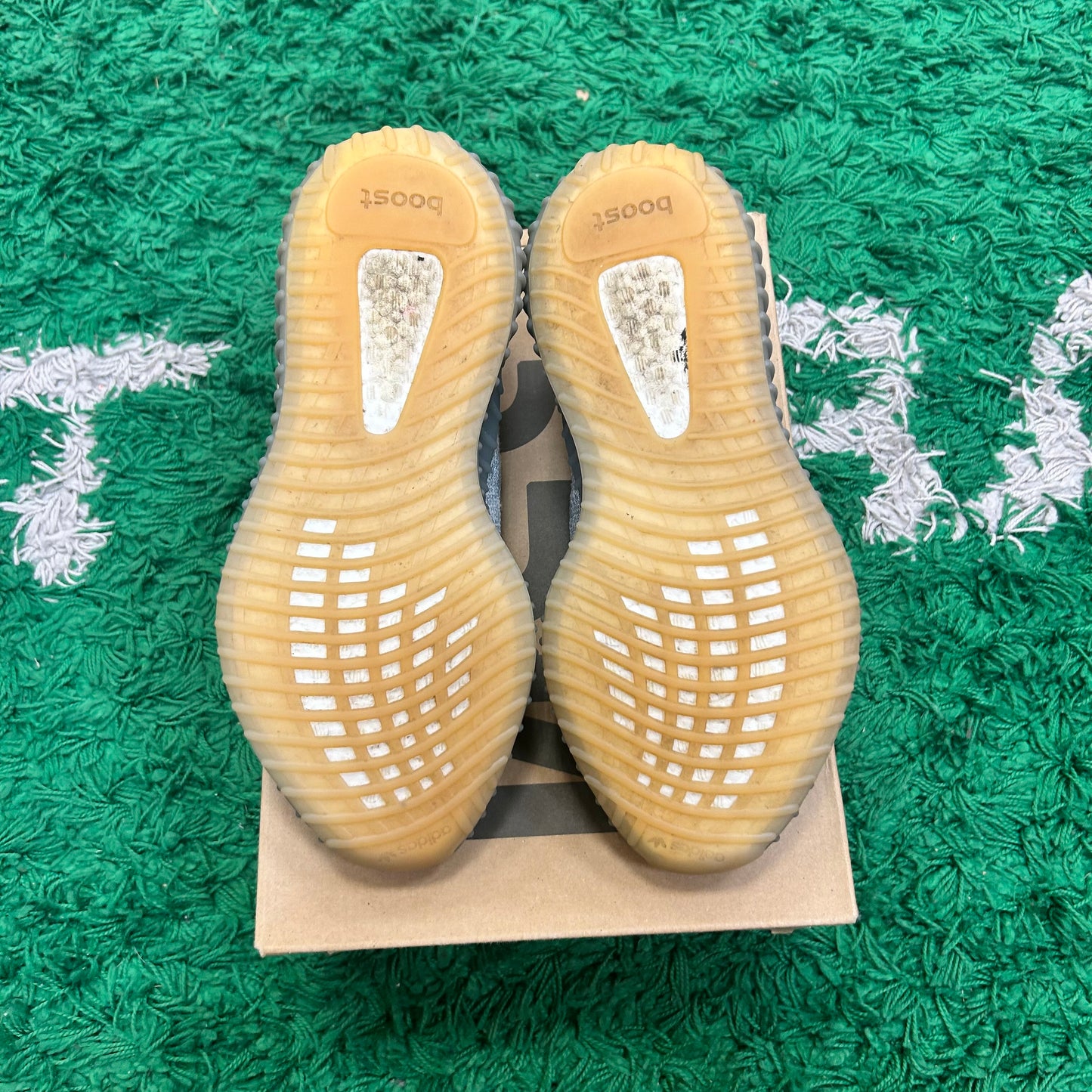 Yeezy 350 Israfil Size 9 (Worn Lightly)