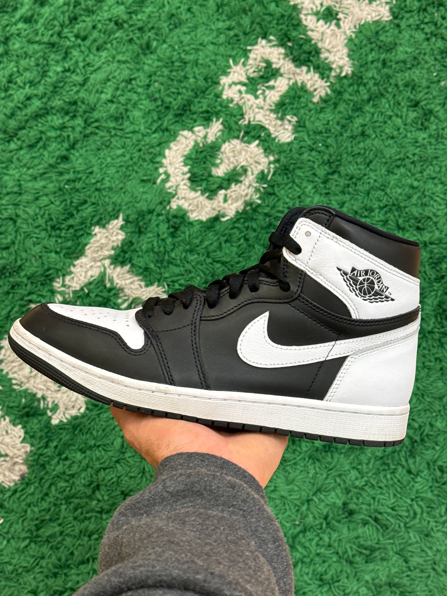 Jordan 1 High Black White Size 10.5 (Worn)