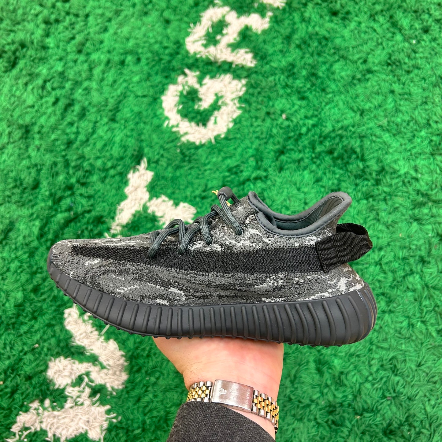 Yeezy 350 Mx Dark Salt Size 5.5 (New)