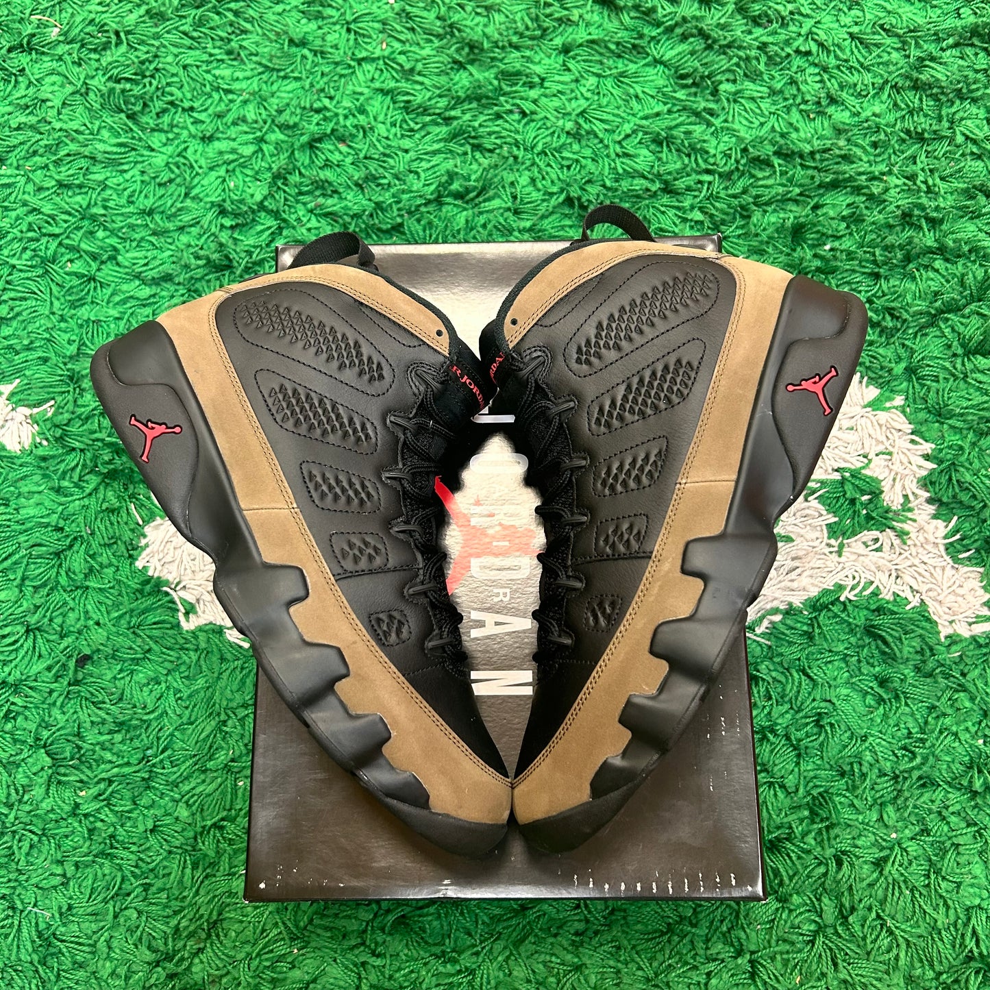 Jordan 9 Olive Size 11.5 (Tried On)
