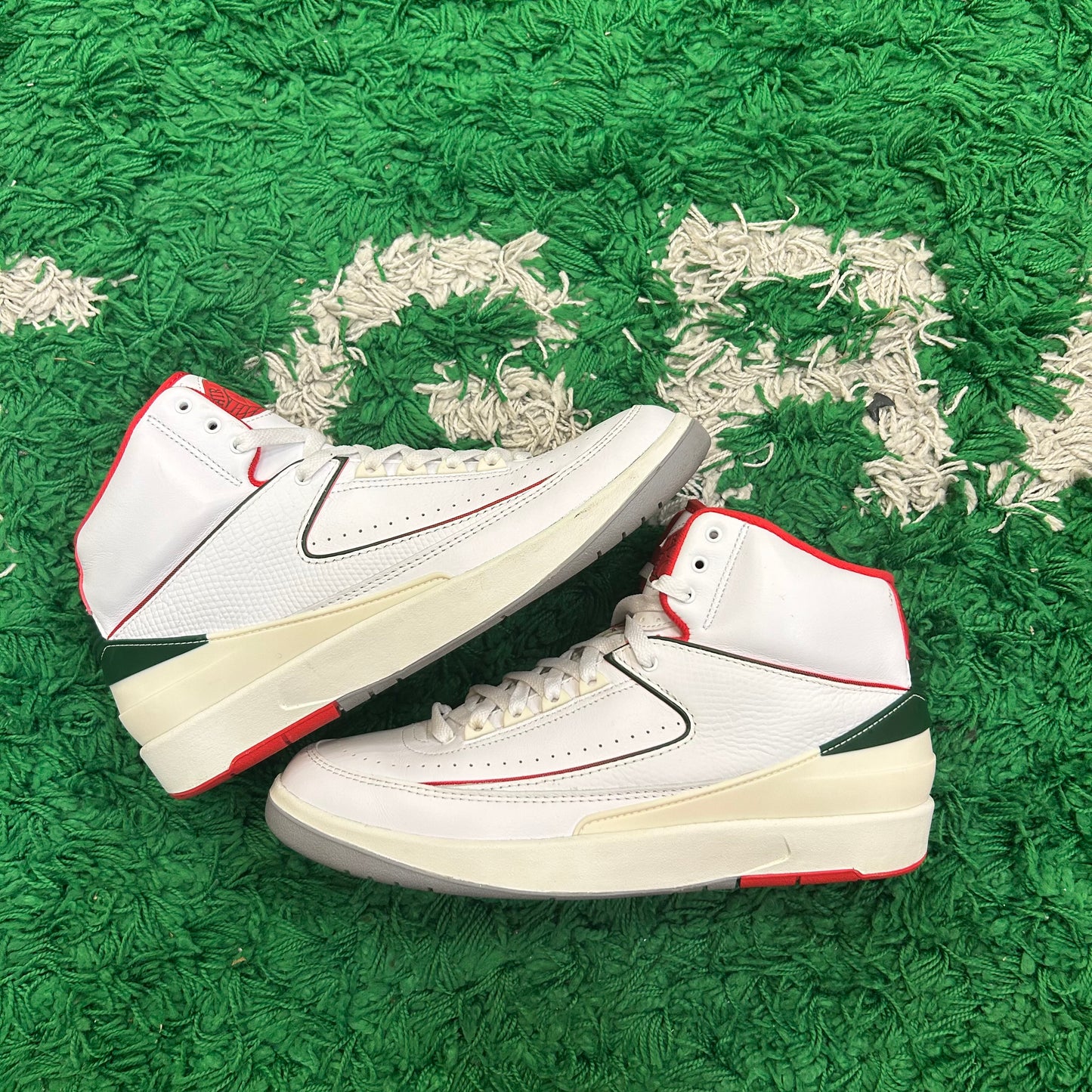 Jordan 2 Origins Size 10.5 (Worn Lightly NB)