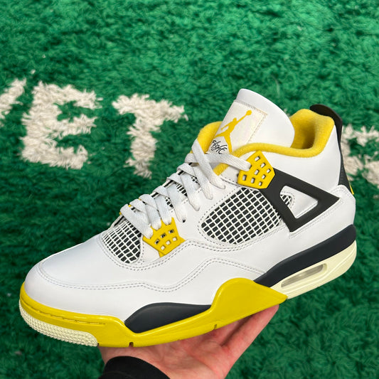 Jordan 4 Vivid Sulfur Size 12W/10.5M (New)