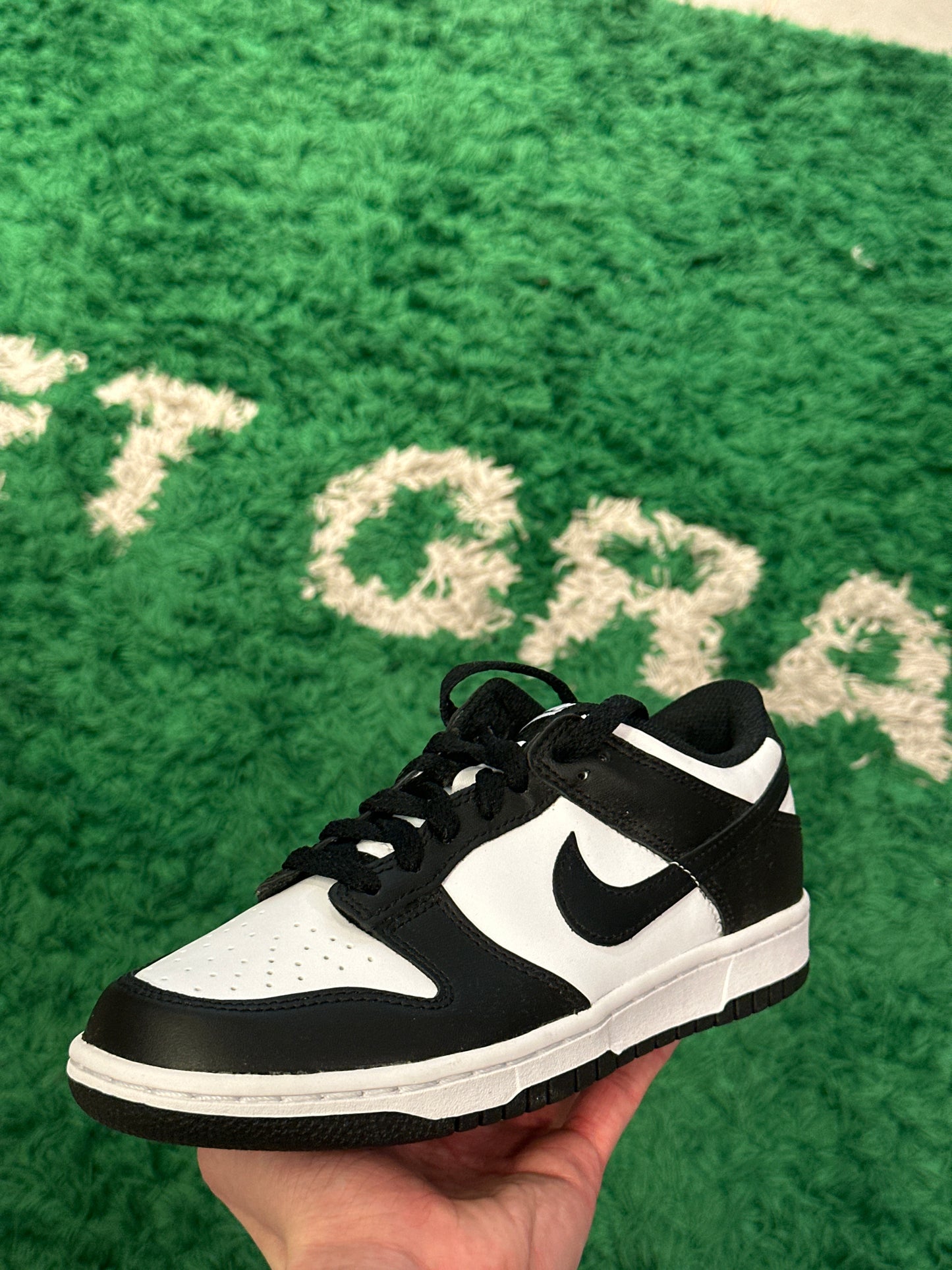 Nike Dunk Low Panda Size 6Y (New)