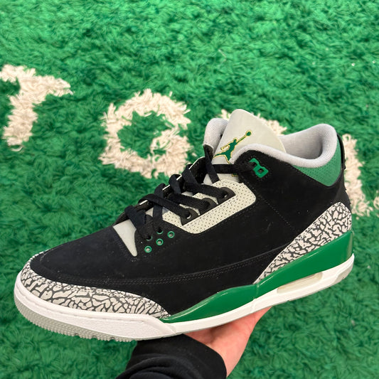 Jordan 3 Pine Green Size 12 (New)