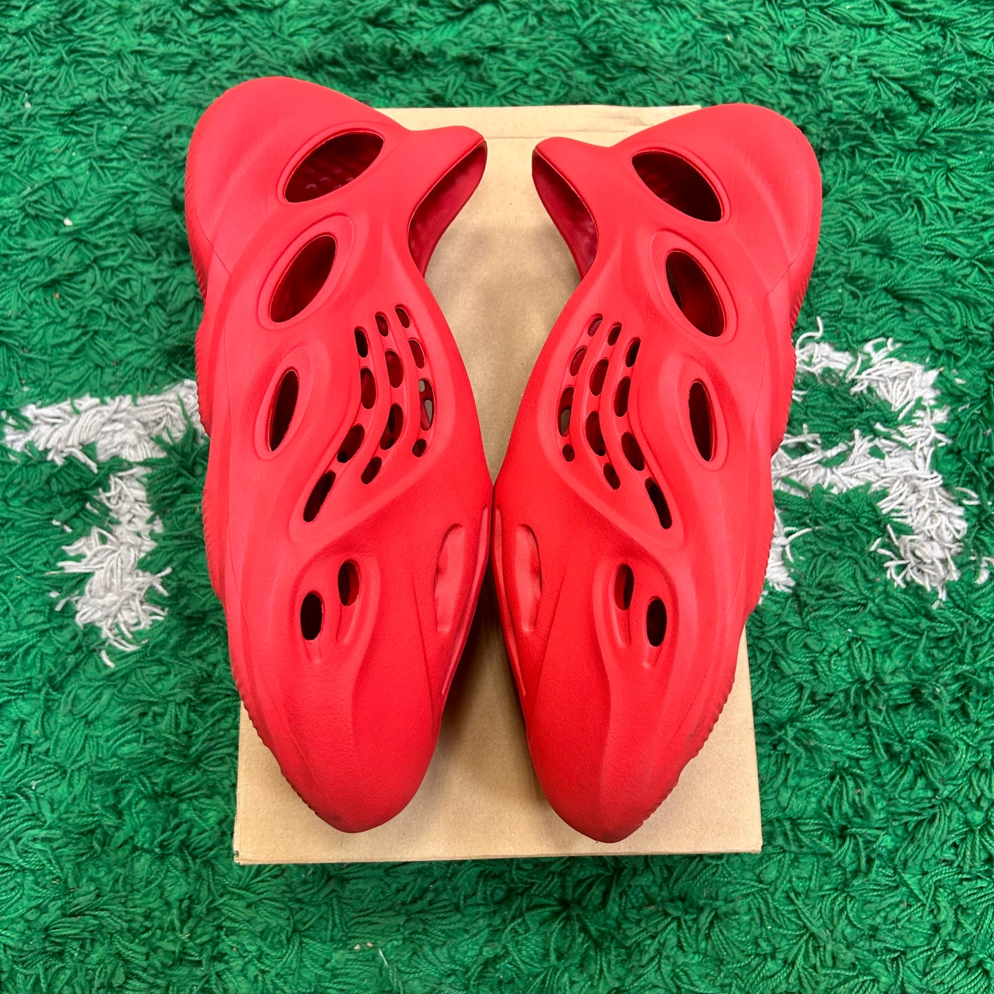 Yeezy FoamRnnr Vermillion Size 13 (Worn)