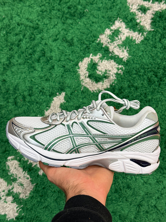 ASICS GT 20160 White Shamrock Green Size 8 (New)