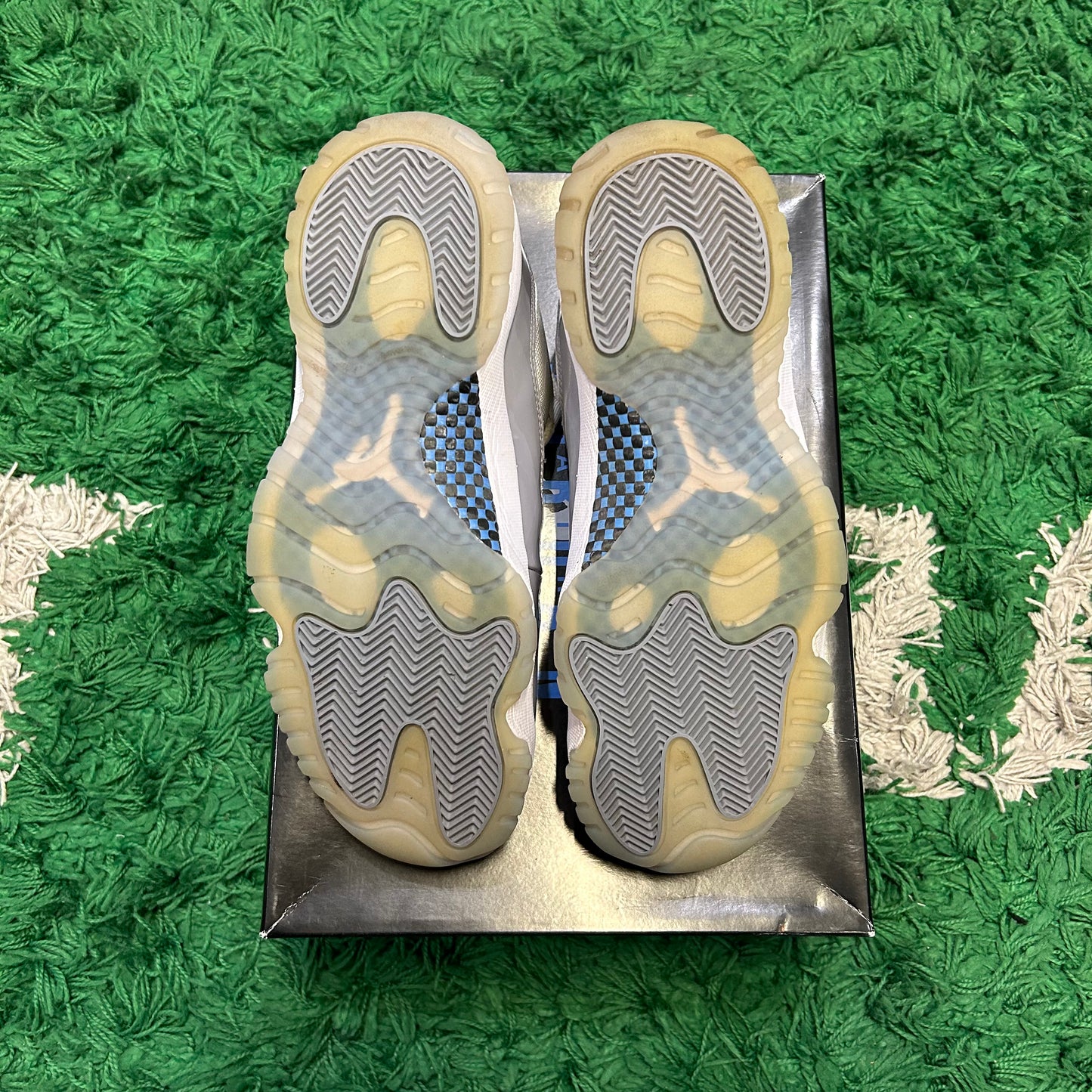 Jordan 11 Low Cement Grey Size 10 (Worn)