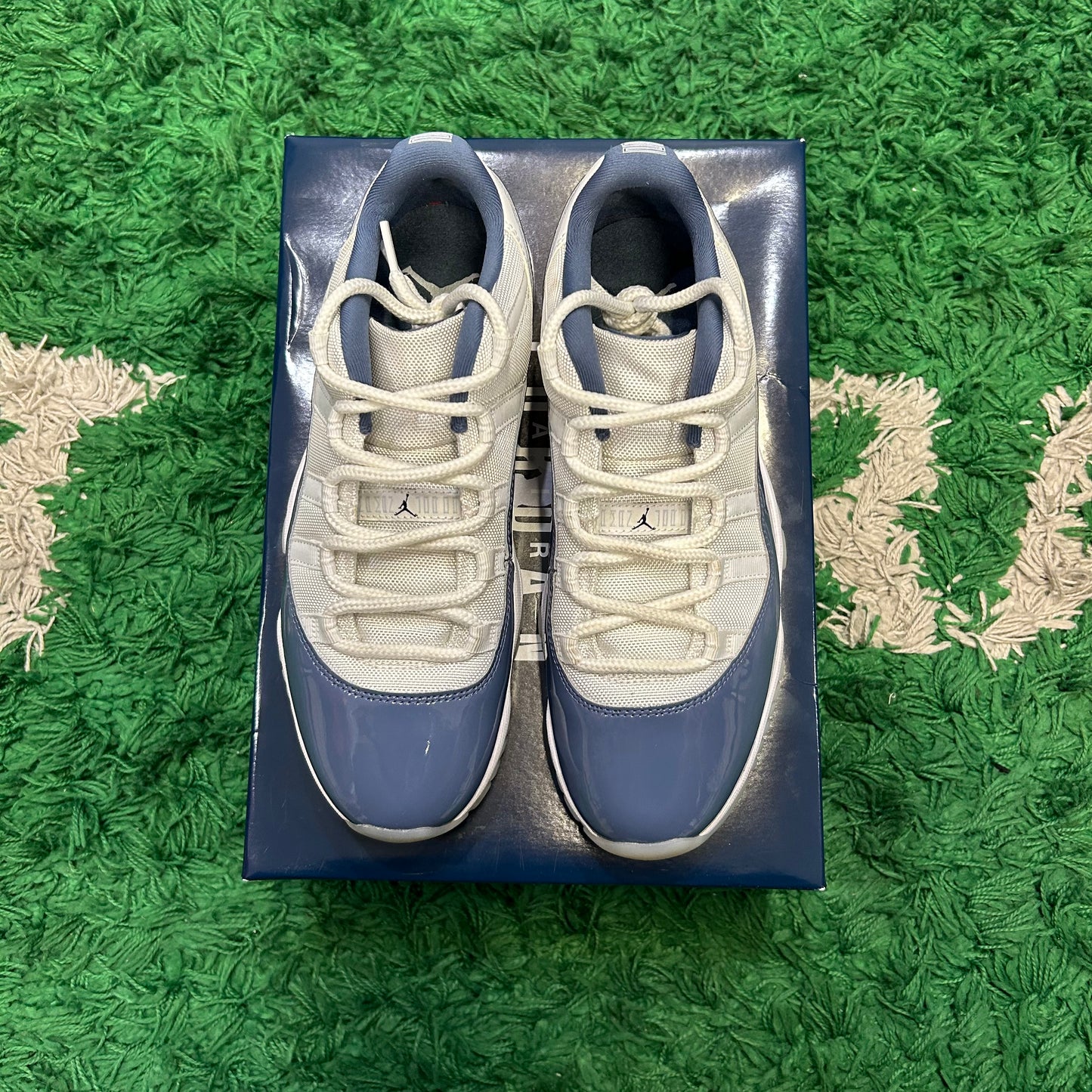 Jordan 11 Low Diffused Blue Size 10 (Worn)