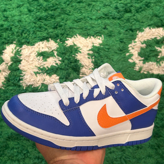 Nike Dunk Low Knicks Size 5.5Y (New)