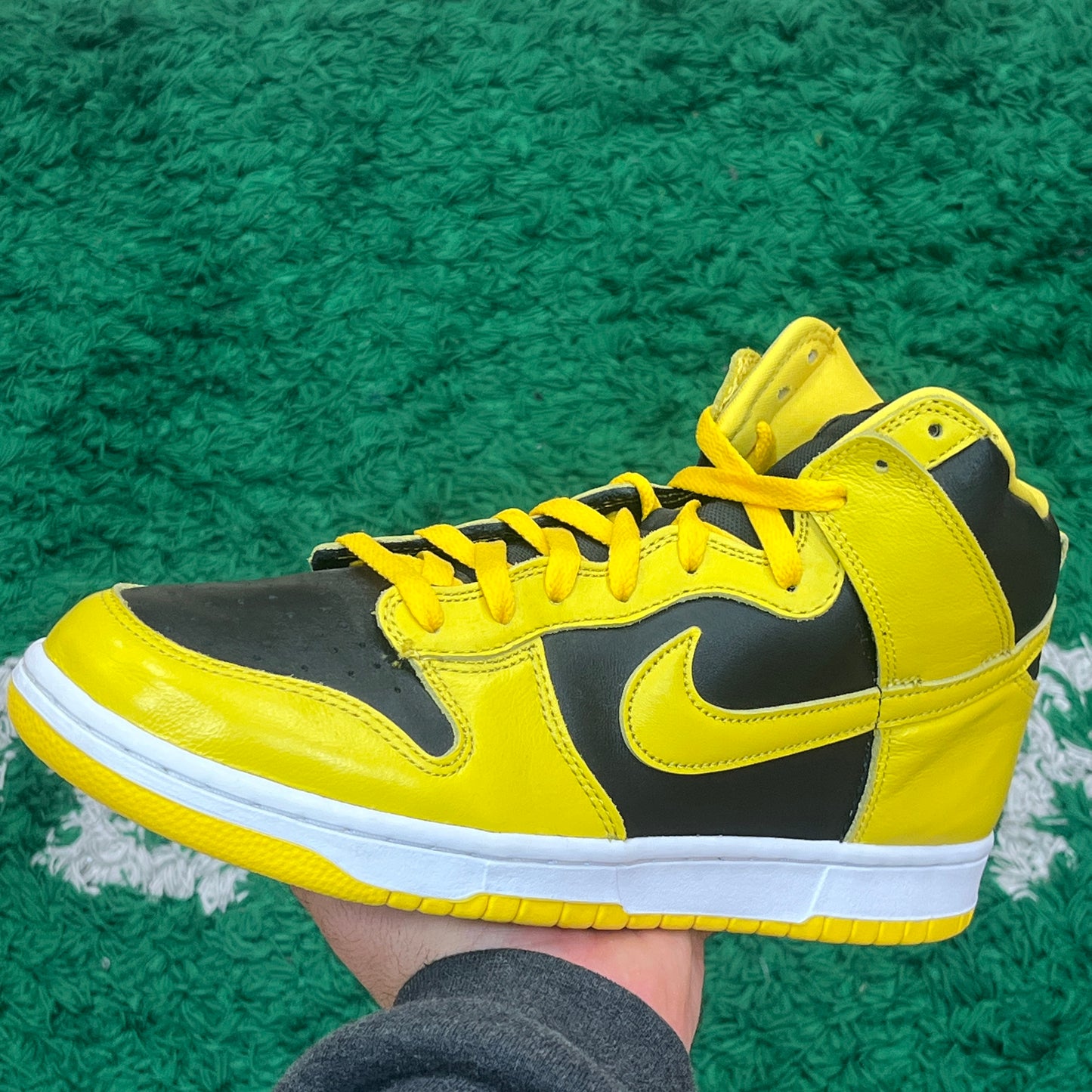 Nike Dunk High Varsity Maize Size 10 (New)