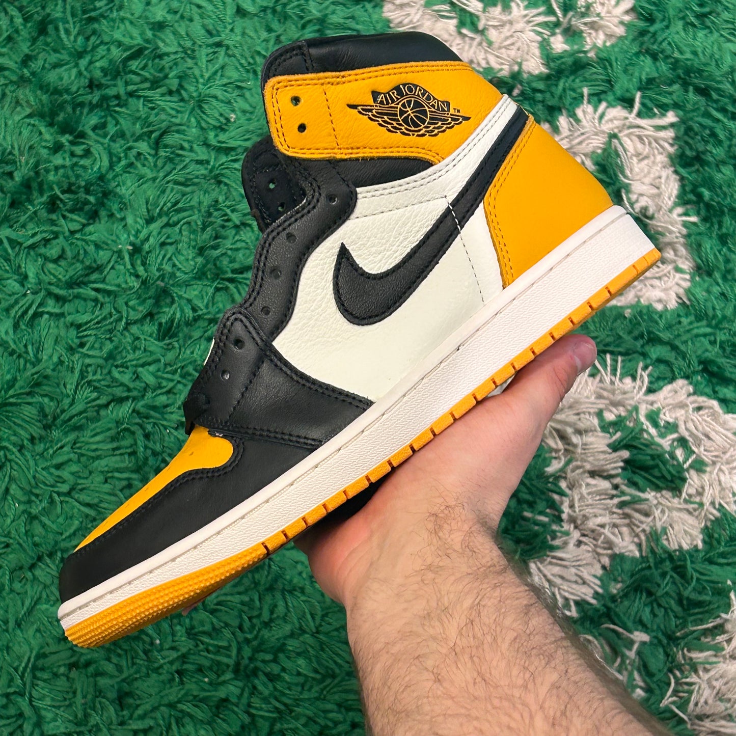 Jordan 1 High Taxi Size 10 (New)