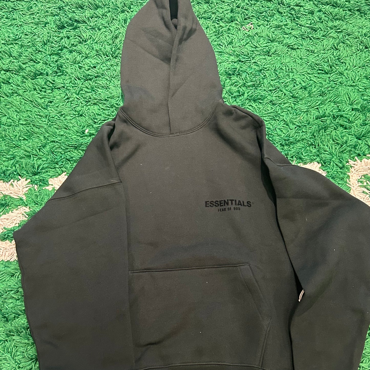 Fog Hoodie Essentials Stretch Limo Size M (New)