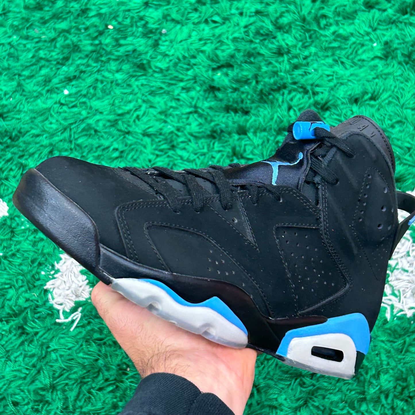 Jordan 6 UNC Size 10 (New)