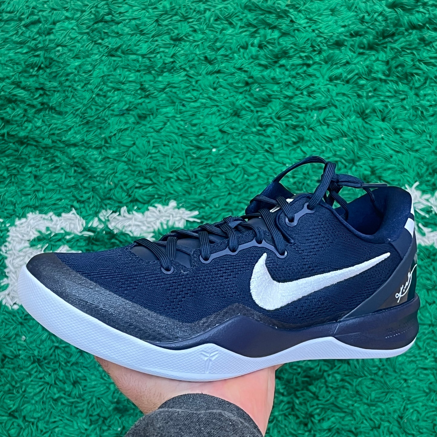 Kobe 8 Navy Size 11 (New)