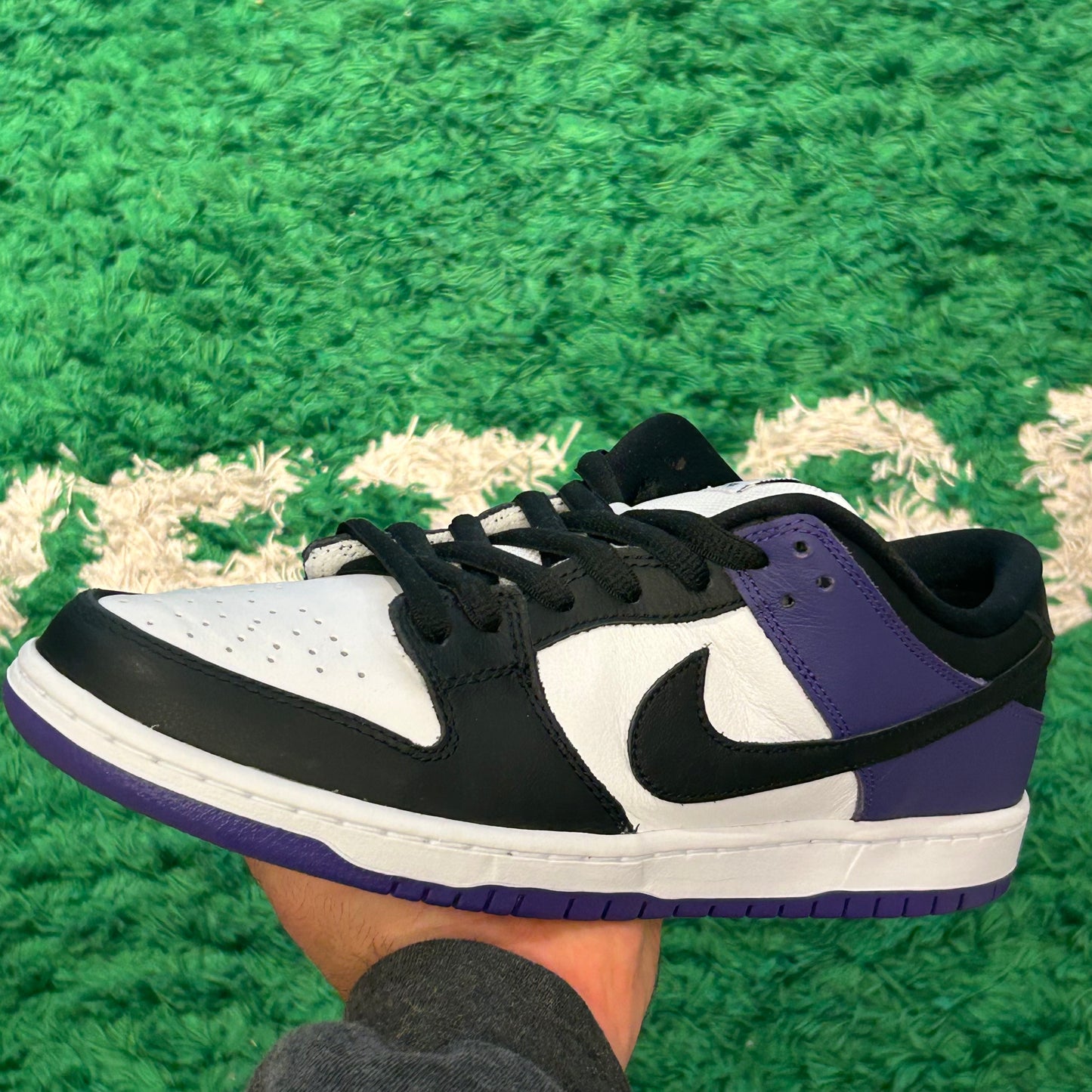 Nike Dunk Low SB Court Purple Size 11 (New)